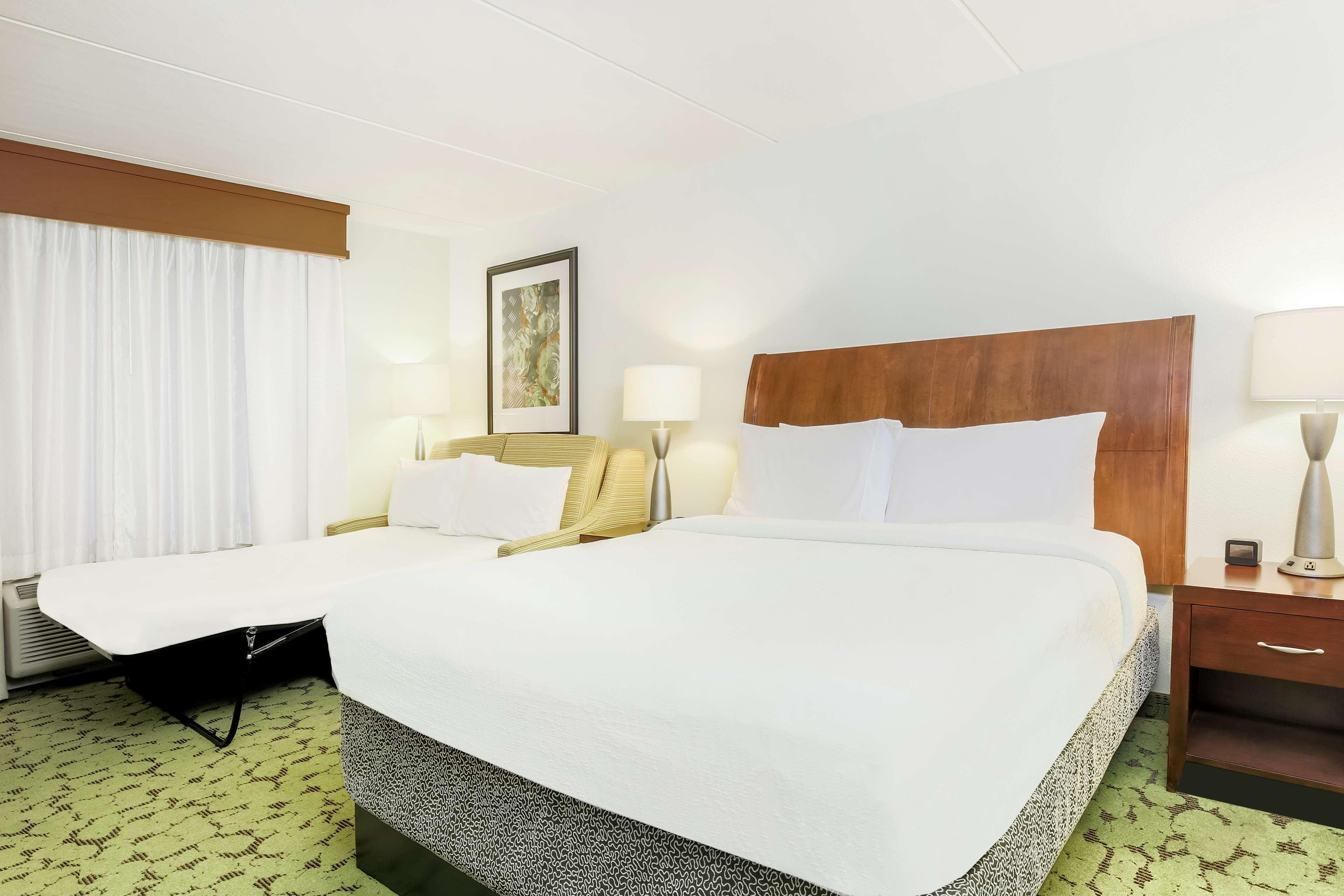 Hilton Garden Inn Dallas/Данканвиль Экстерьер фото